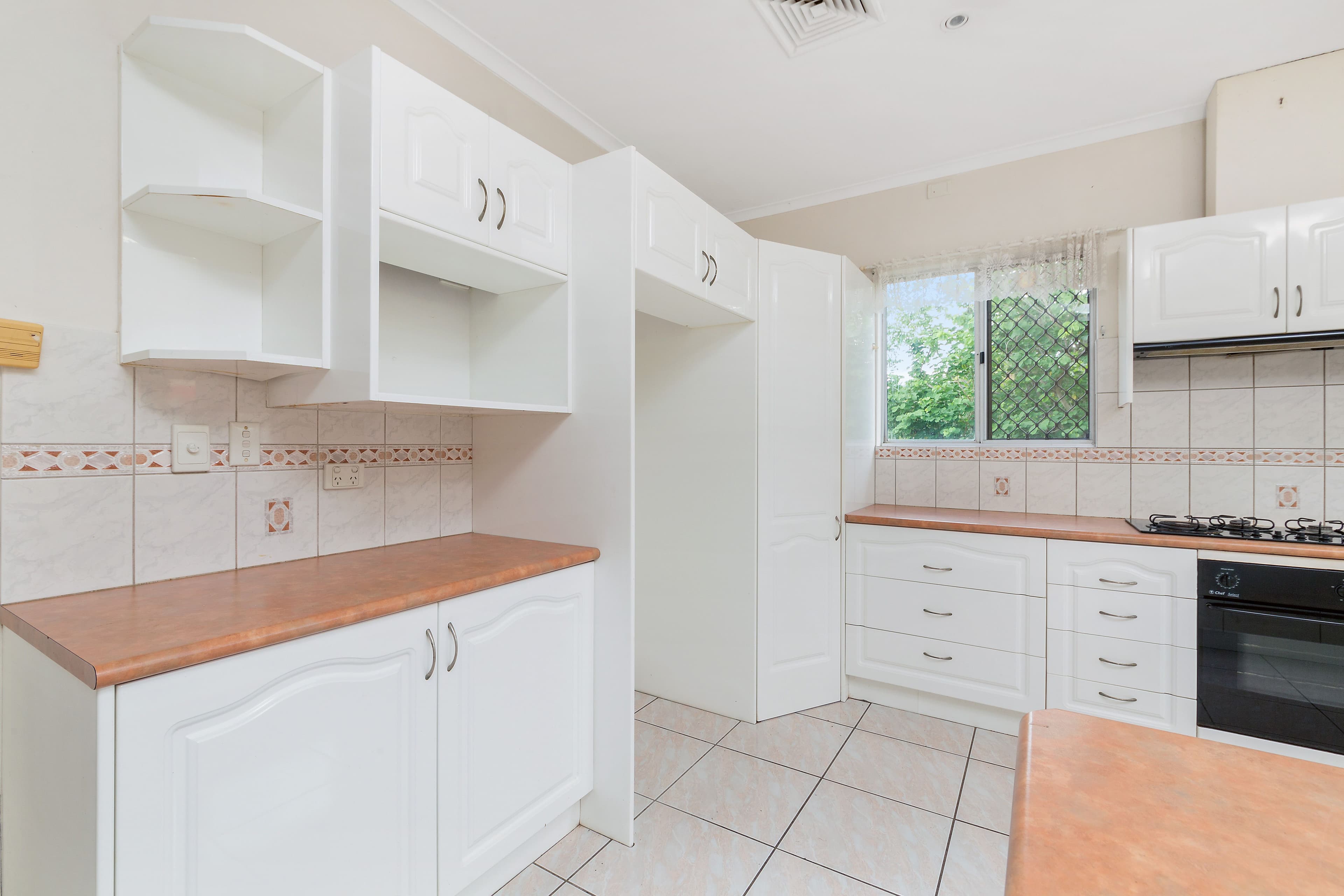 4 Dorrigo Crescent, Karama NT 0812, Karama - Thumbnail 8