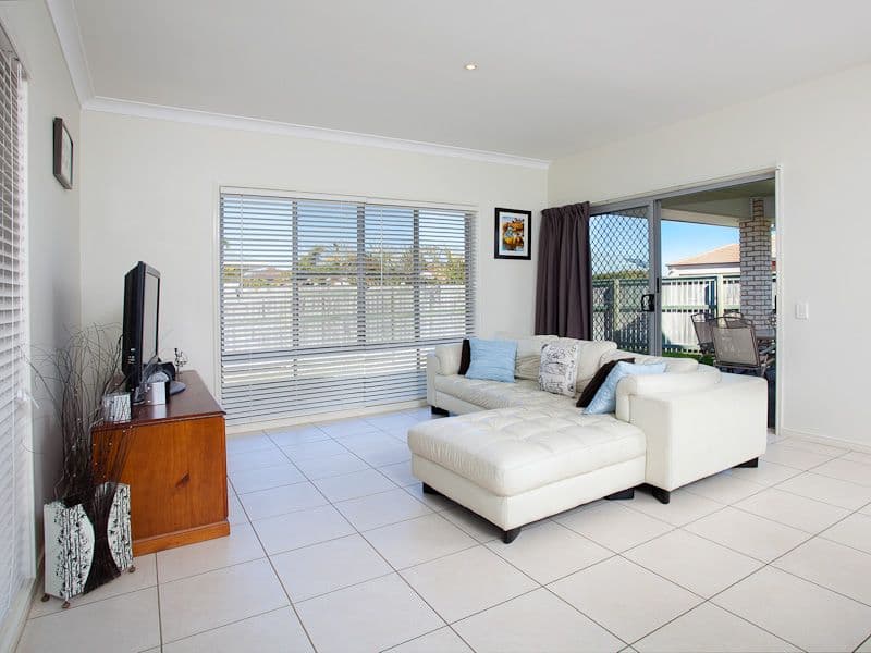 16 Foambark Street, NORTH LAKES QLD 4509, North Lakes - Thumbnail 6