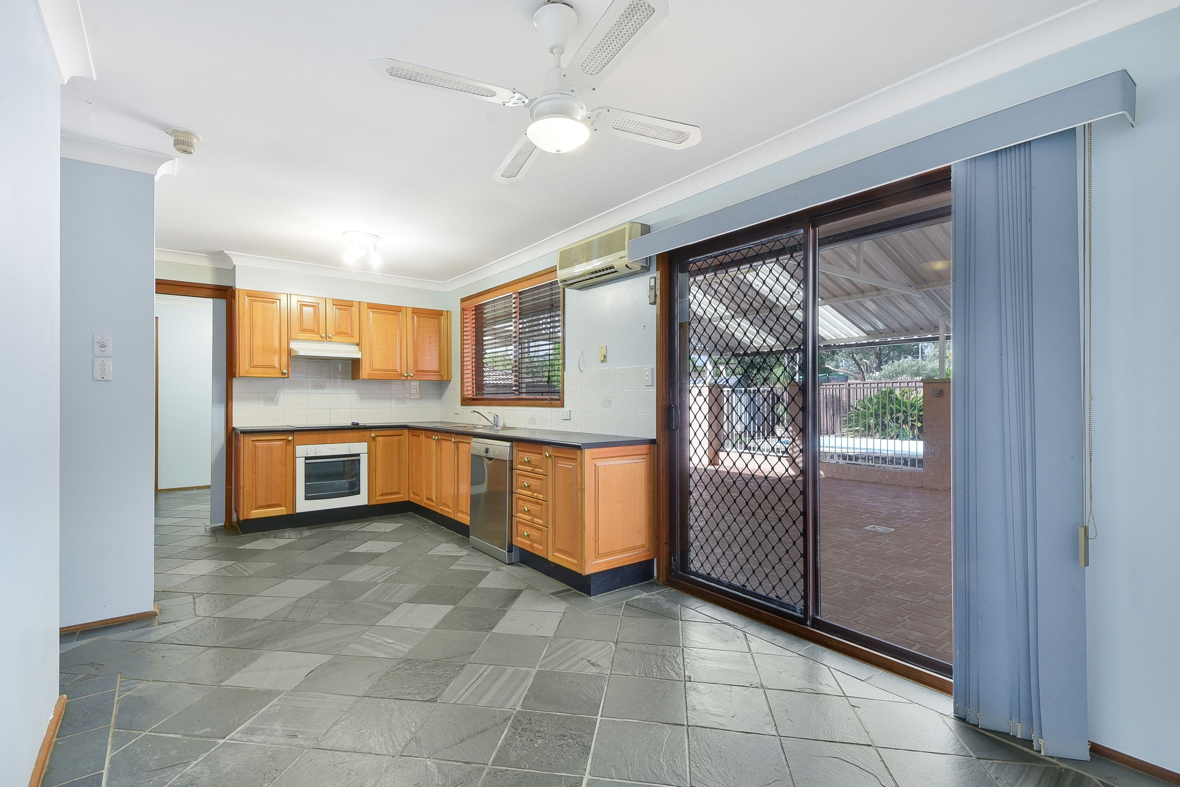 Minto NSW 2566, Minto - Thumbnail 3