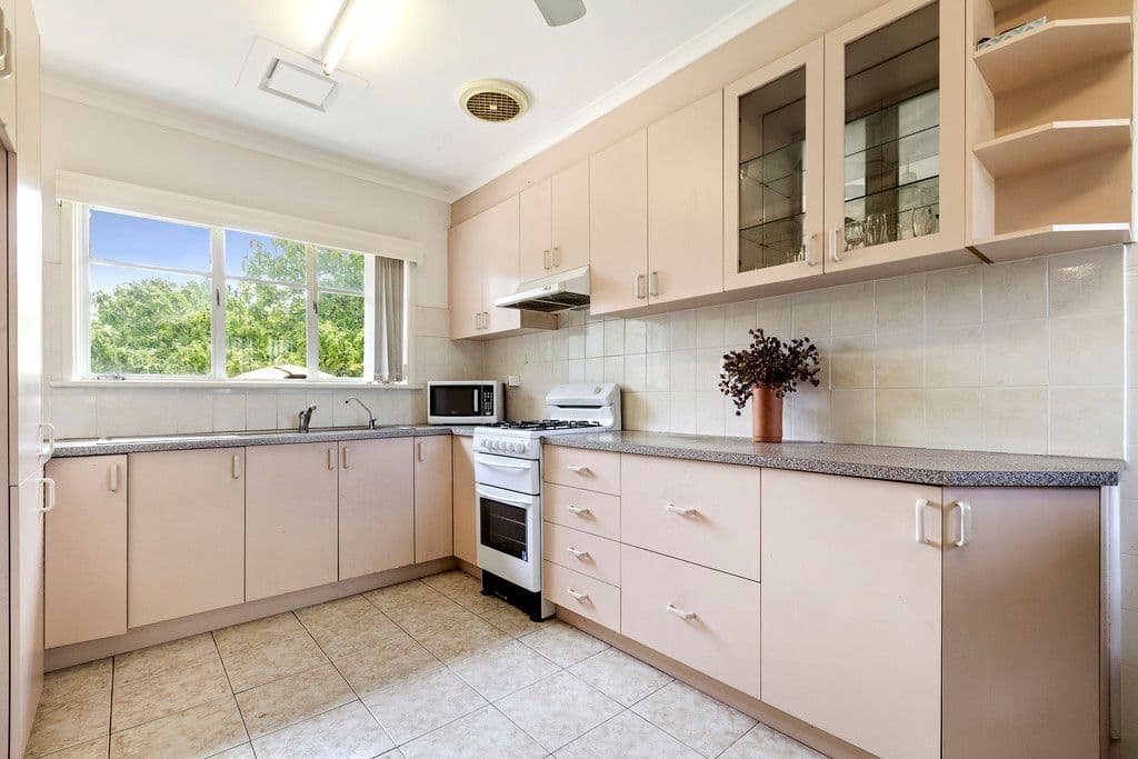 5 Sherlowe Court, Bentleigh East VIC 3165, Bentleigh East - Thumbnail 3