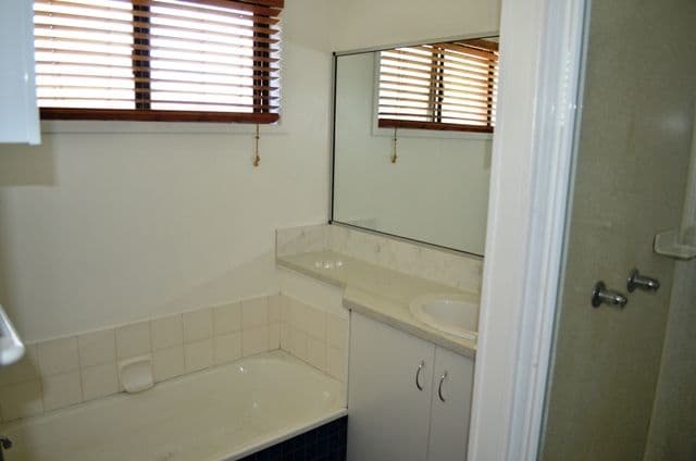 80 Winton, GOONDIWINDI QLD 4390, Goondiwindi - Thumbnail 6