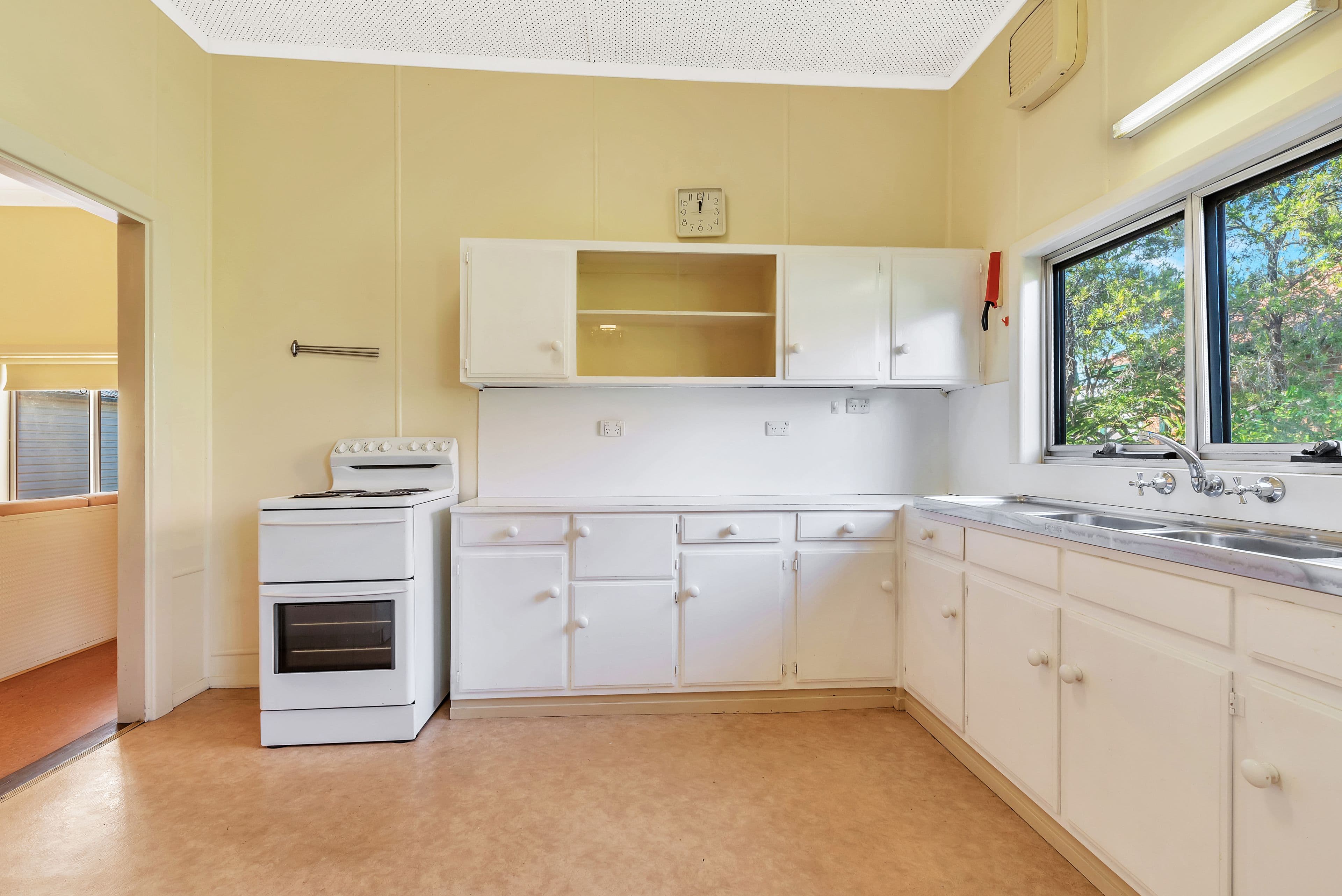 31 Carinya Road, Girraween - Thumbnail 5