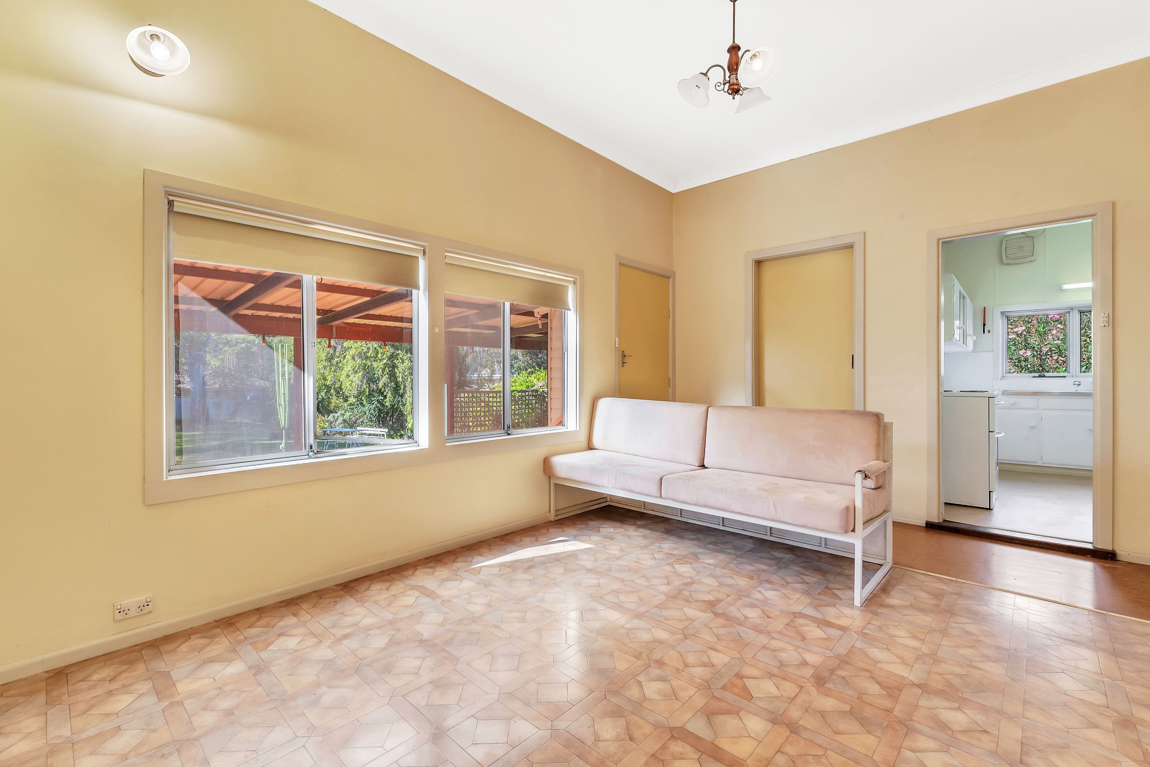 31 Carinya Road, Girraween - Thumbnail 7