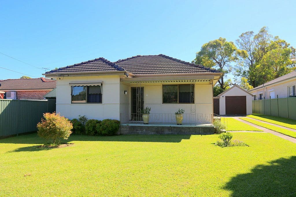 42 Uranus Road, Padstow - Image 1