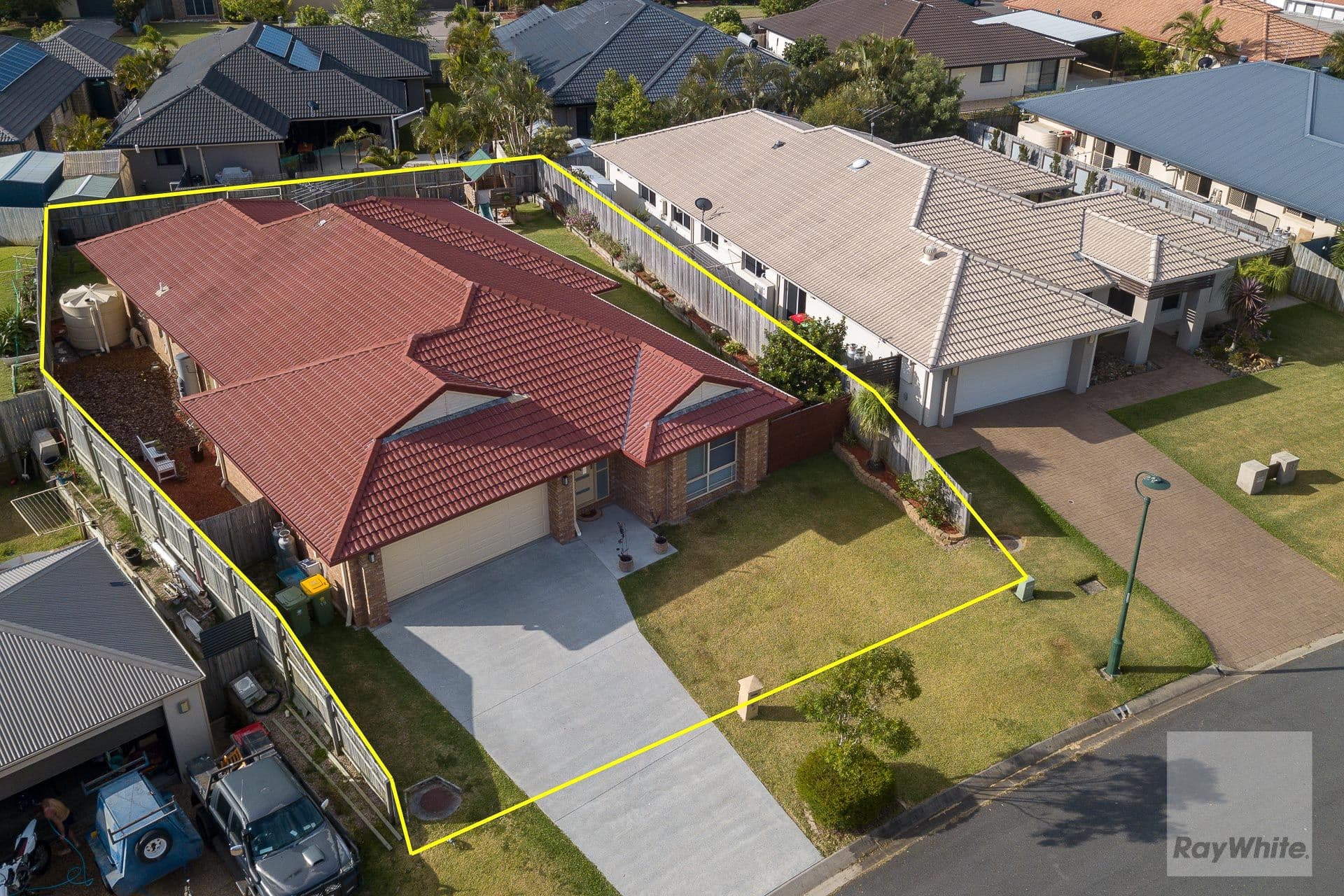 19 Aspen Place, Redland Bay QLD 4165, Redland Bay - Thumbnail 2