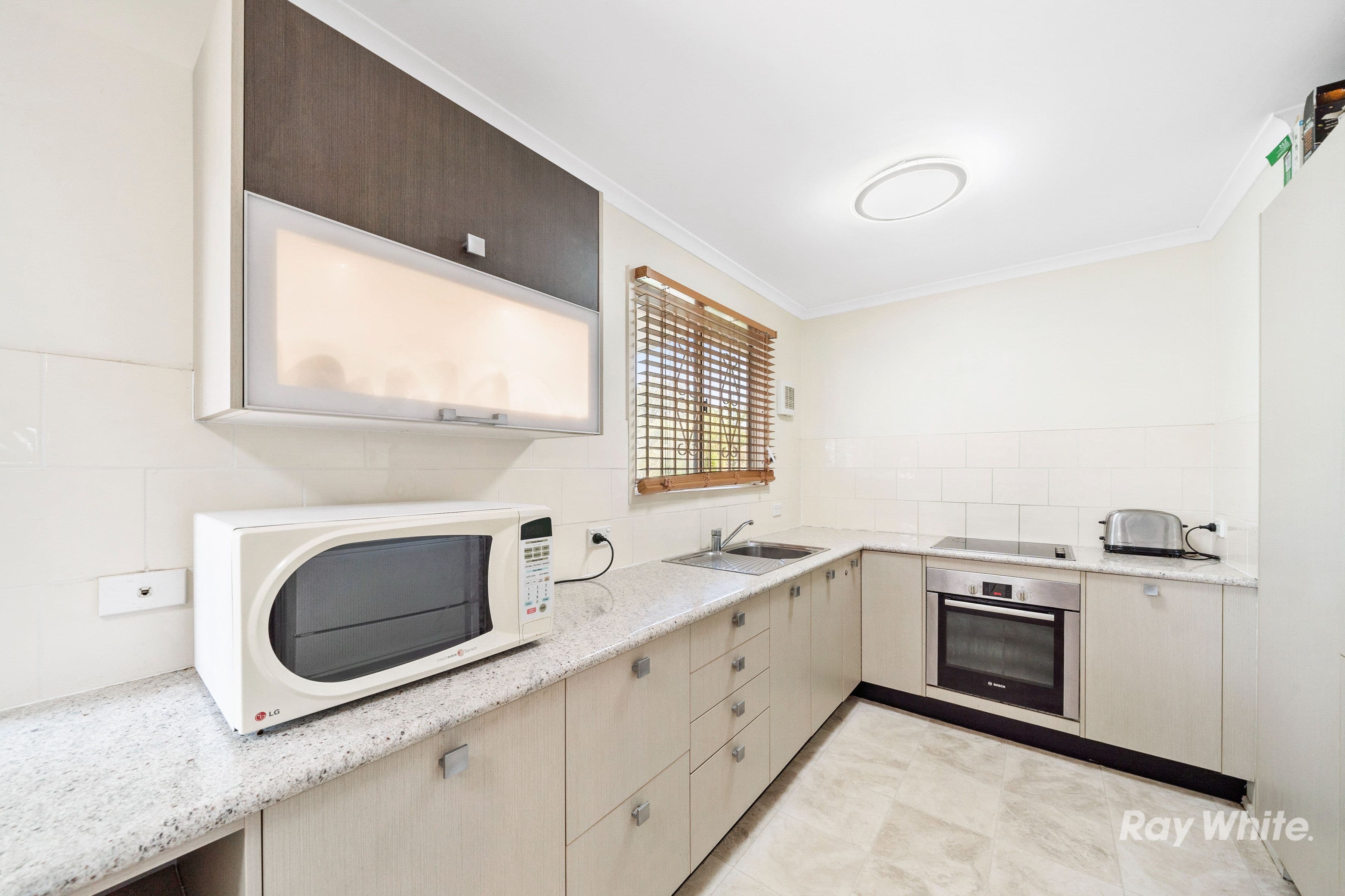 42 Limerick Drive, Crestmead QLD 4132, Crestmead - Thumbnail 5