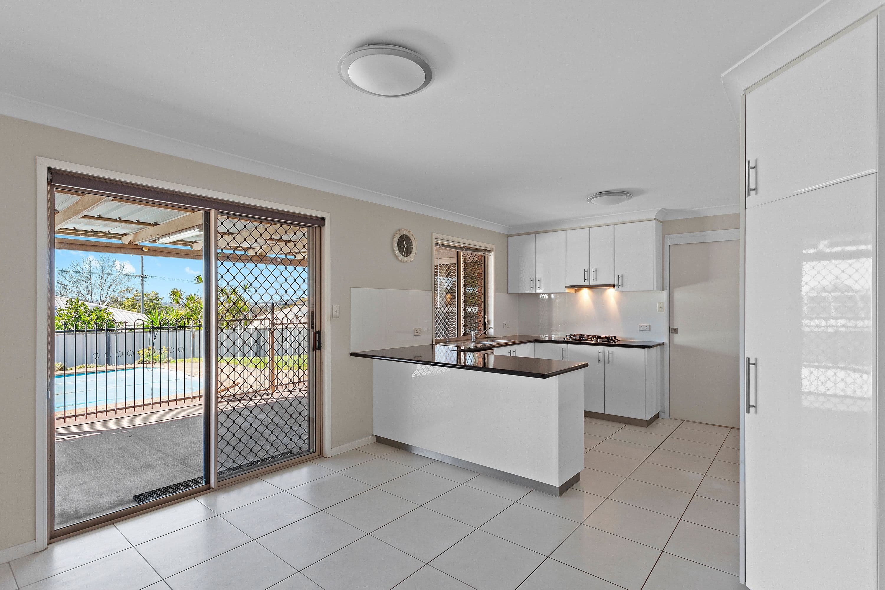 282 Greenwattle Street, Wilsonton Heights QLD 4350, Wilsonton Heights - Thumbnail 2