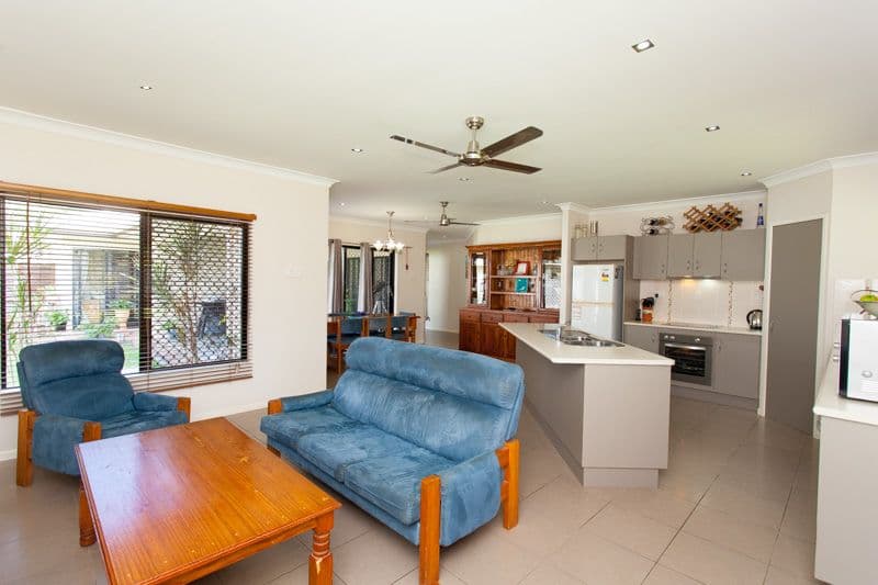 22 Starr Close, Bentley Park QLD 4869, Bentley Park - Thumbnail 4