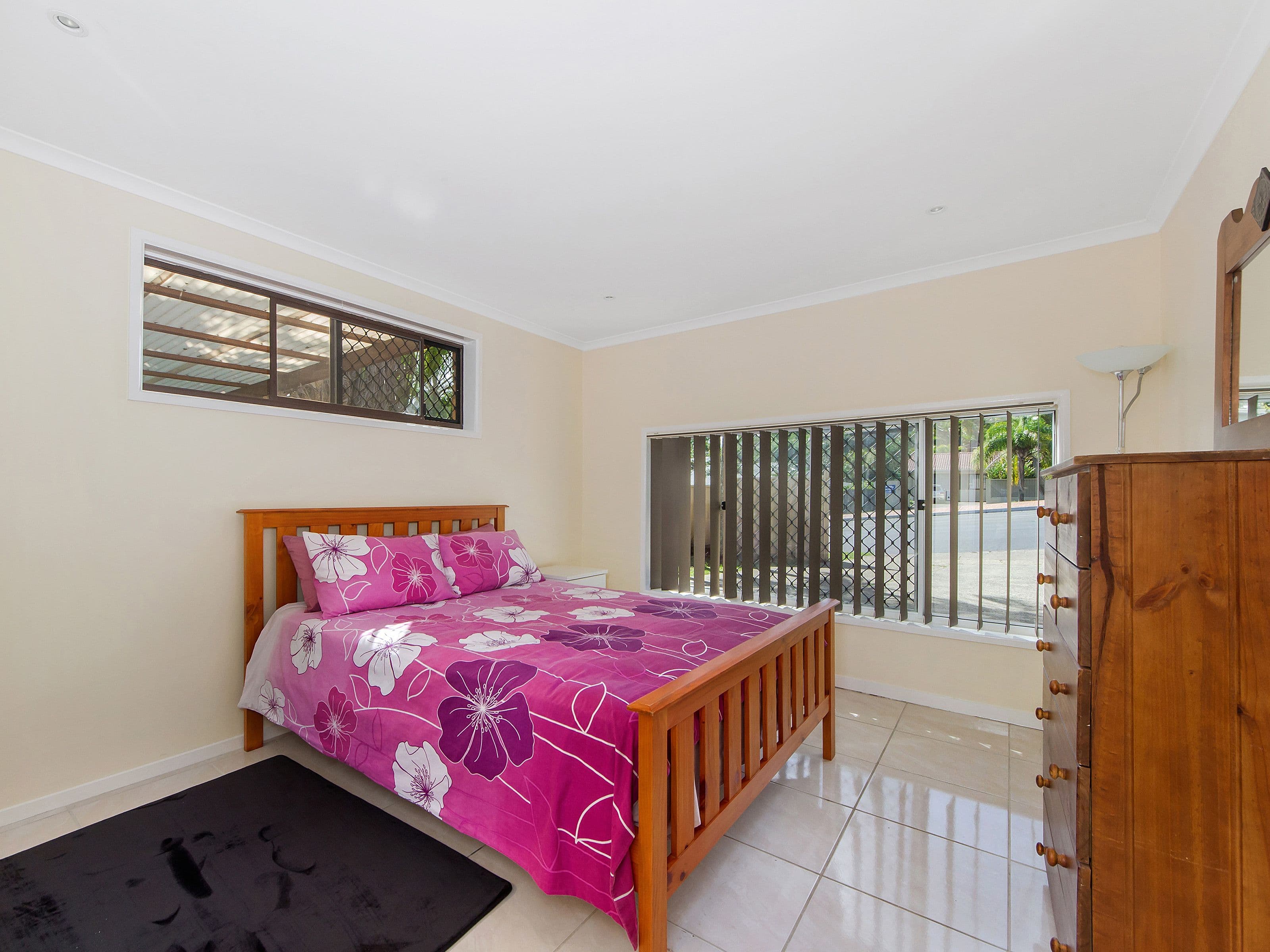 3 Currumburra Road, Ashmore QLD 4214, Ashmore - Thumbnail 8