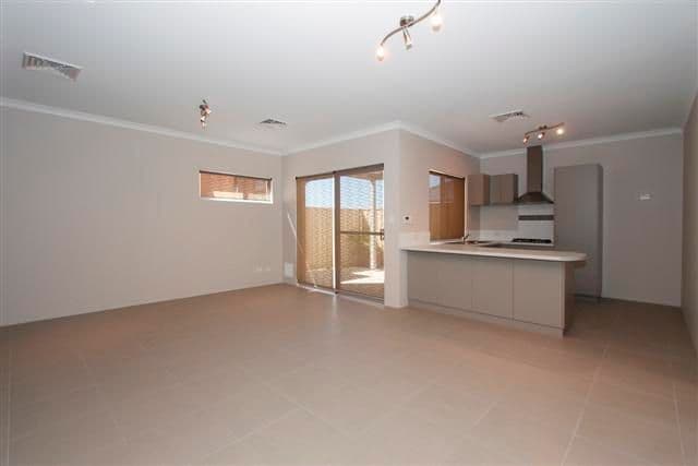 Unit 3 - 18 Flynn Street, CANNING VALE WA 6155, Canning Vale - Thumbnail 6