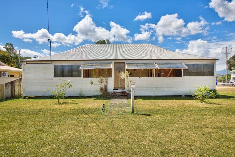 2 Davids Street, GORDONVALE QLD 4865, Gordonvale - Thumbnail 2