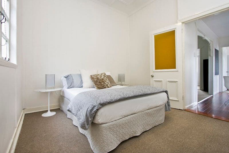 61 Windsor Road, RED HILL QLD 4059, Red Hill - Thumbnail 2