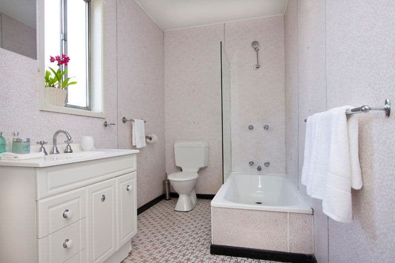 61 Windsor Road, RED HILL QLD 4059, Red Hill - Thumbnail 6