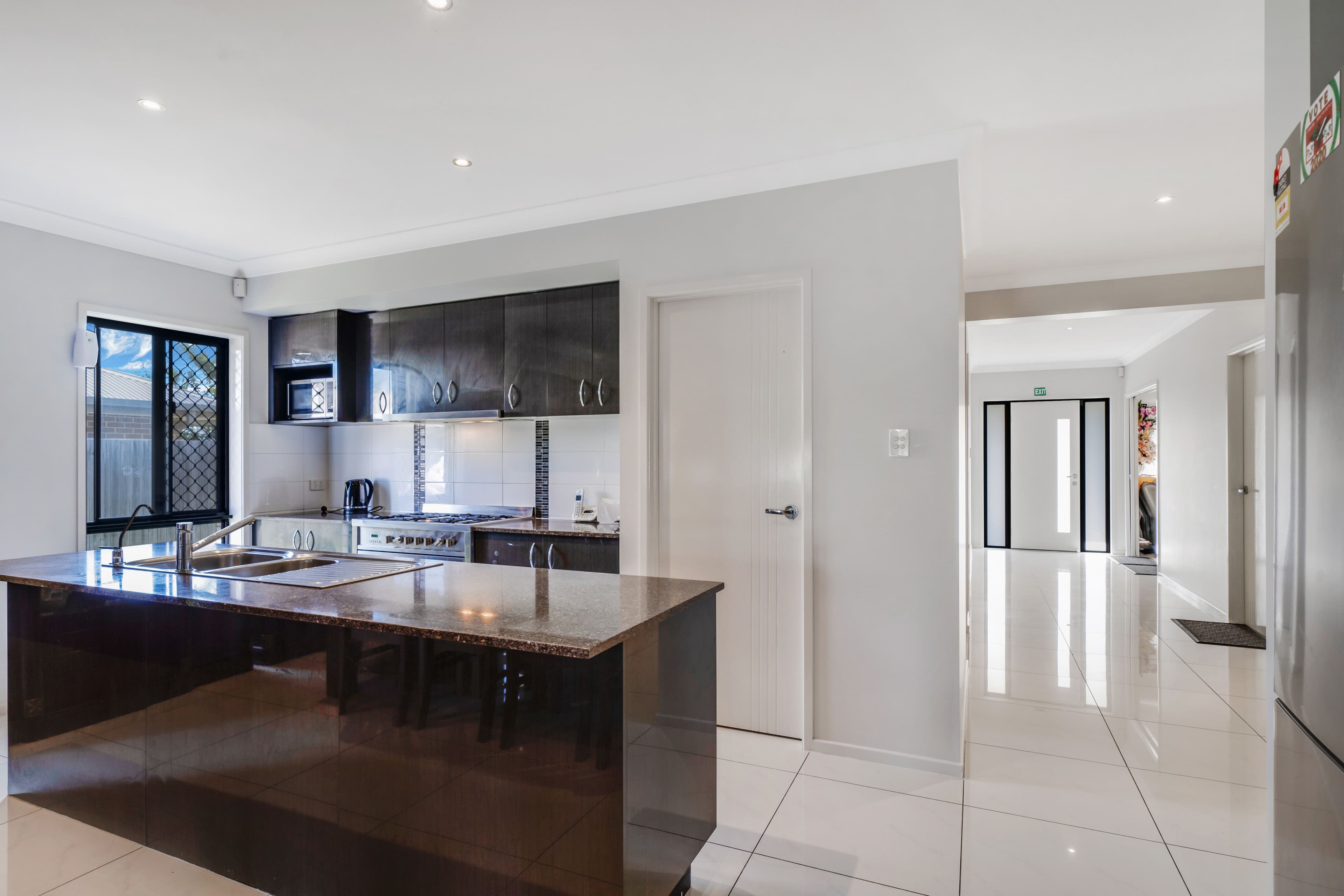 21 Sams Way, Marsden QLD 4132, Marsden - Thumbnail 2