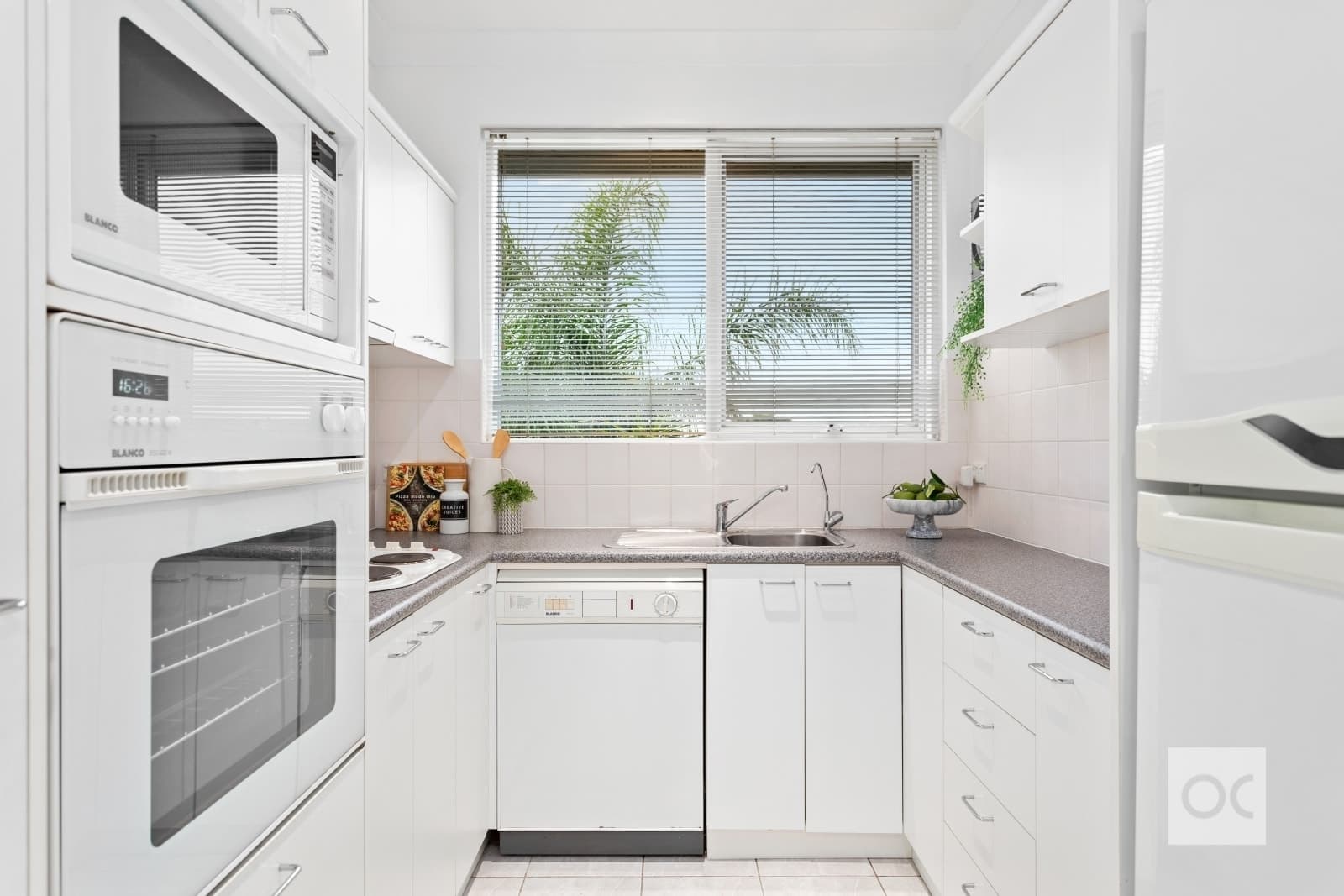 1/580 Seaview Road, Grange - Thumbnail 8
