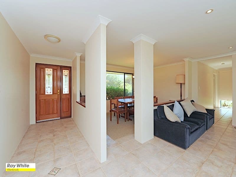 6 Murray Grey Circle, LOWER CHITTERING WA 6084, Lower Chittering - Thumbnail 8