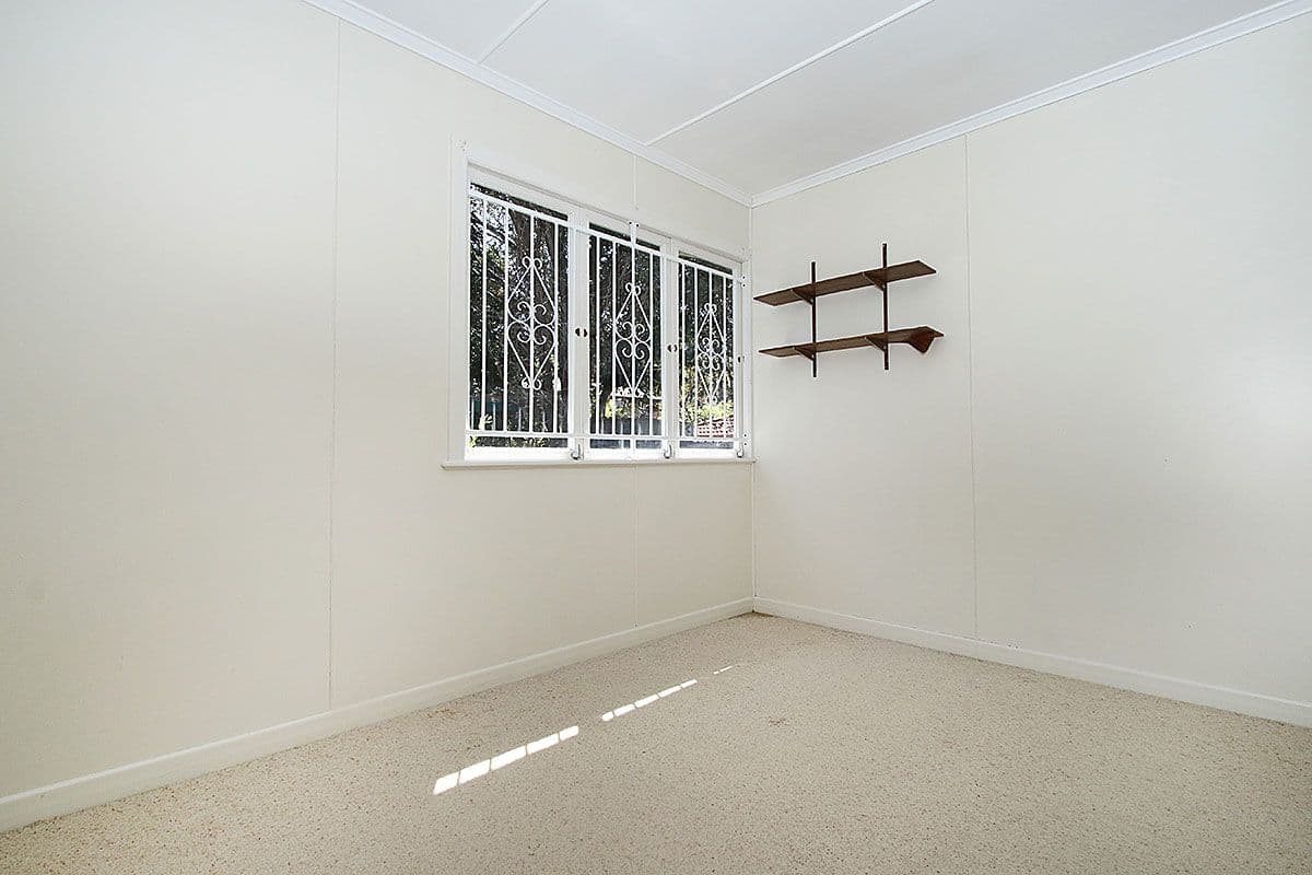 17 Chamberlain Street, Sadliers Crossing QLD 4305, Sadliers Crossing - Thumbnail 8