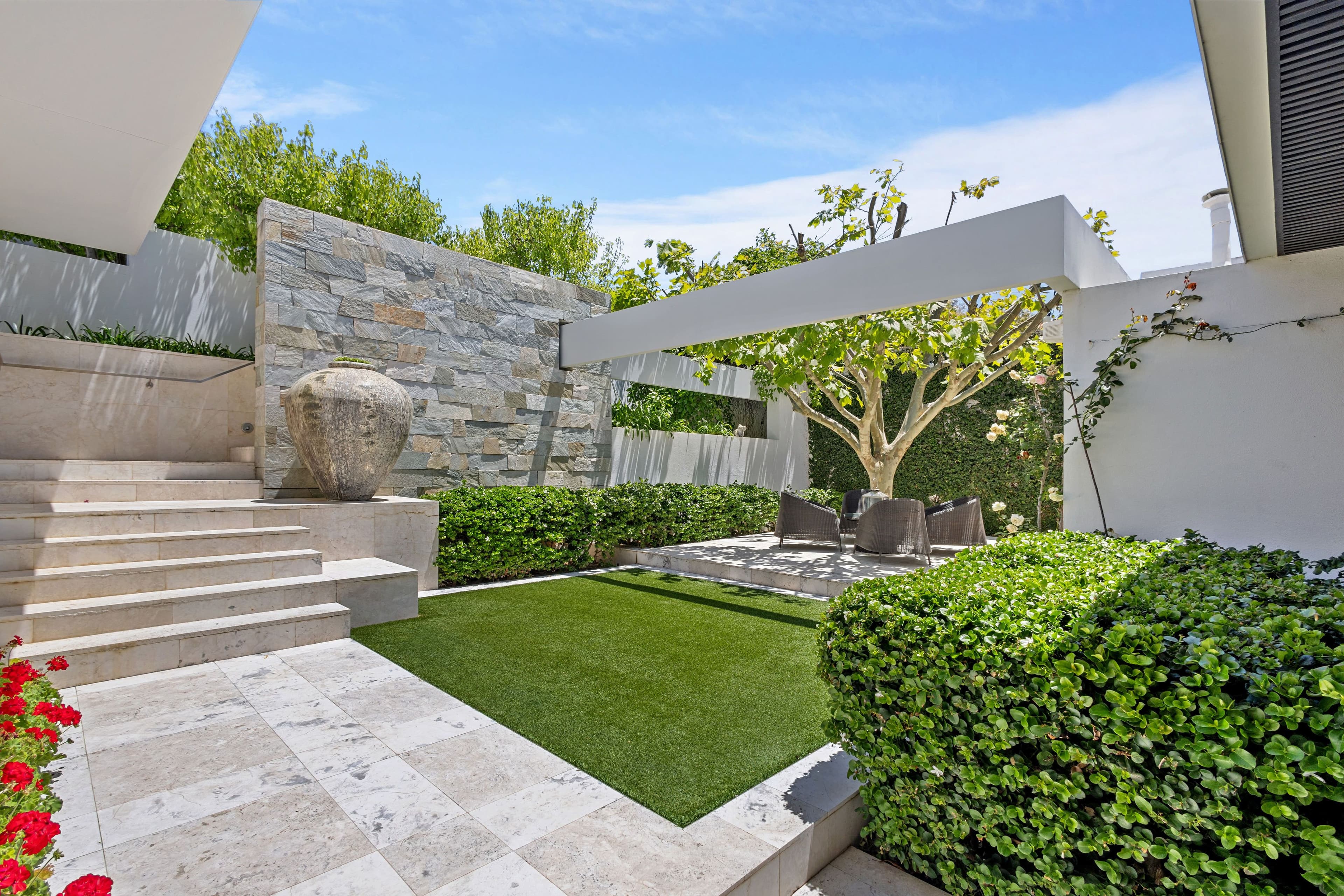 5 Saunders Street, Mosman Park WA 6012, Mosman Park - Thumbnail 2