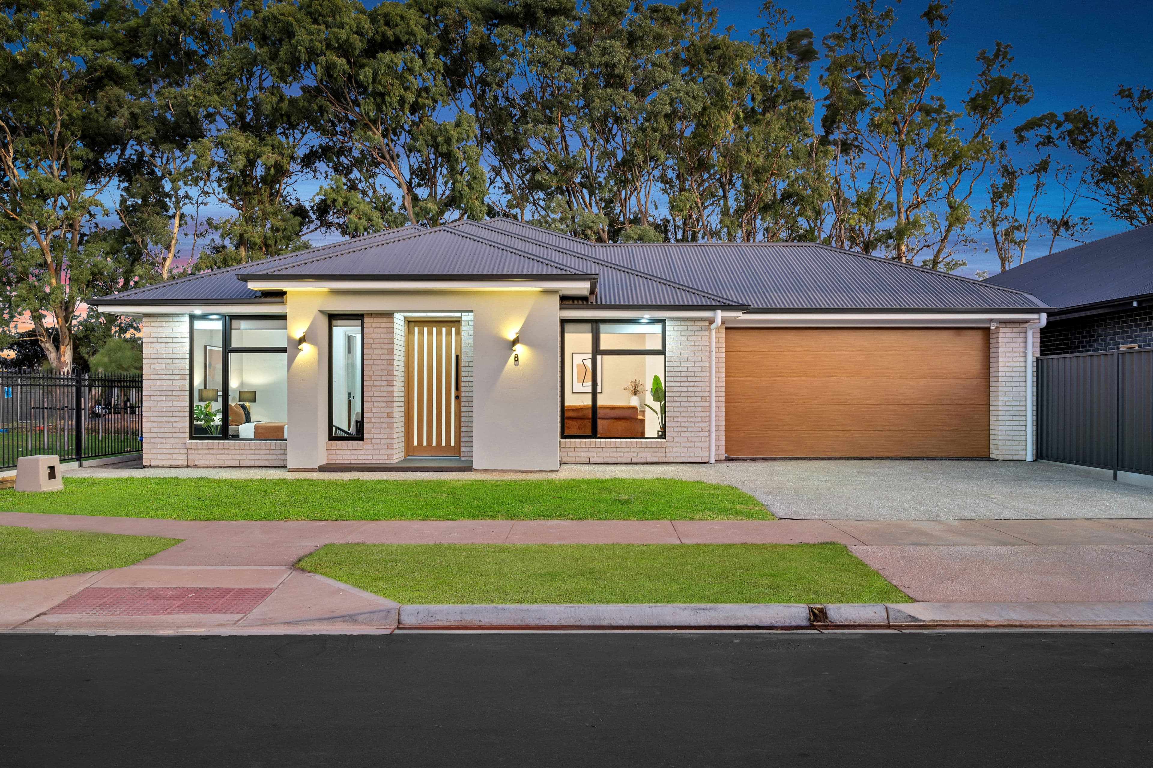 8 Glenthorne Crescent, Andrews Farm SA 5114, Andrews Farm - Image 1
