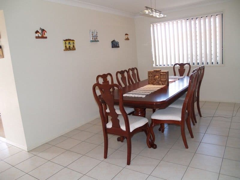 10 Newland Crescent, PARKINSON QLD 4115, Parkinson - Thumbnail 3