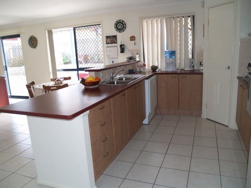 10 Newland Crescent, PARKINSON QLD 4115, Parkinson - Thumbnail 7