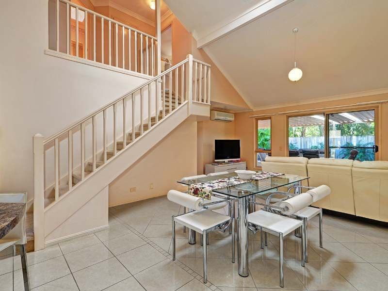 264 Oxley Drive, COOMBABAH QLD 4216, Coombabah - Thumbnail 7