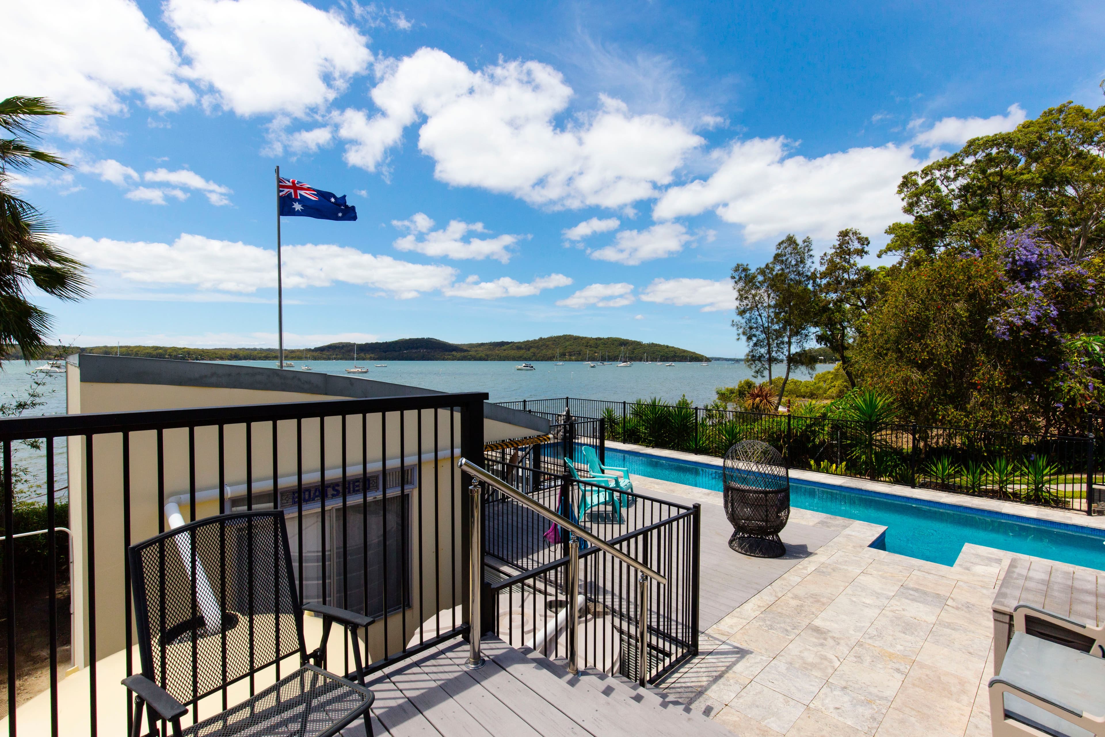 48 Eastslope Way, North Arm Cove - Thumbnail 2