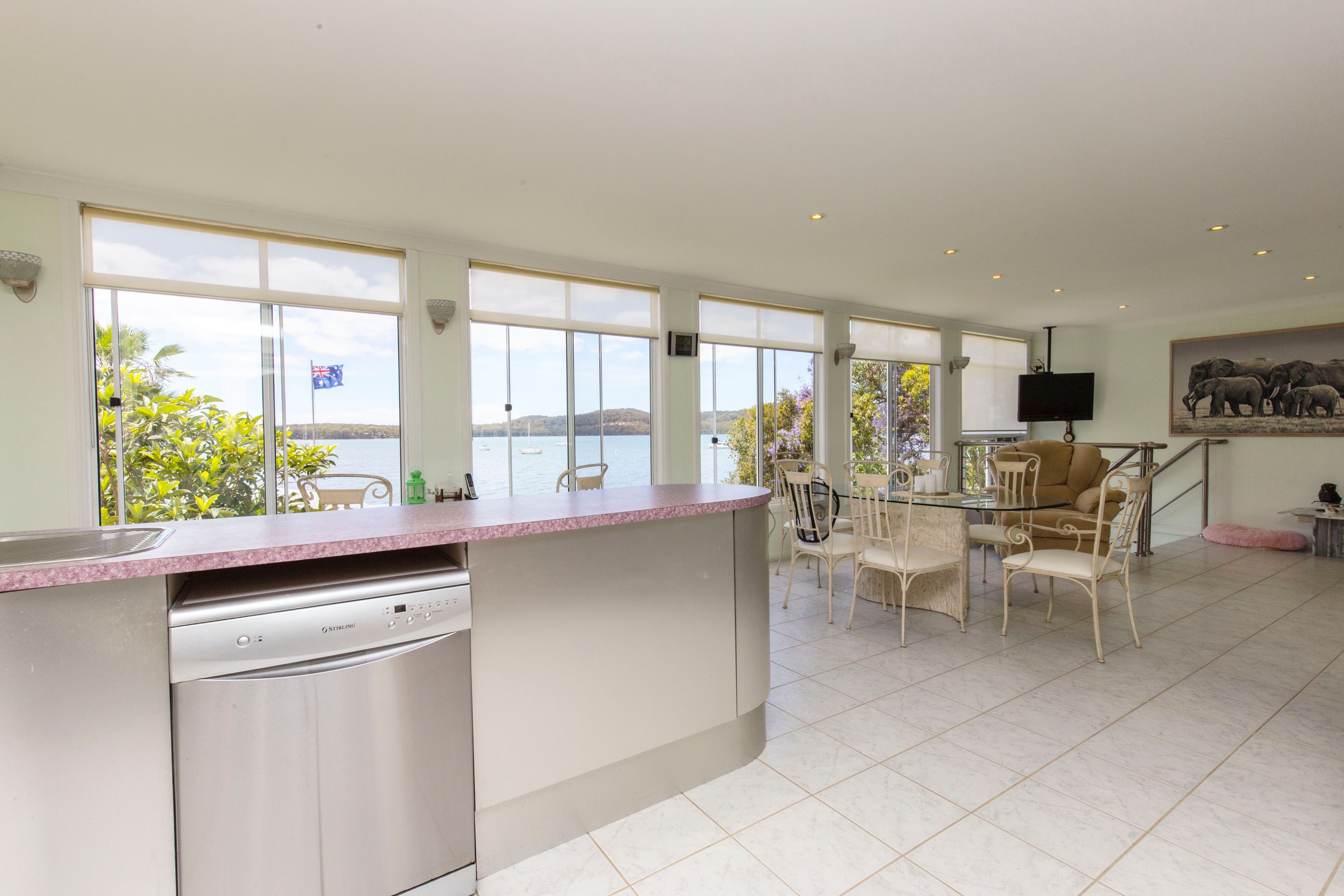 48 Eastslope Way, North Arm Cove - Thumbnail 6