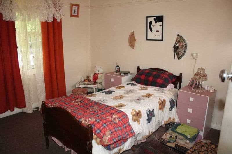 89 macquarie, GLEN INNES NSW 2370, Glen Innes - Thumbnail 4
