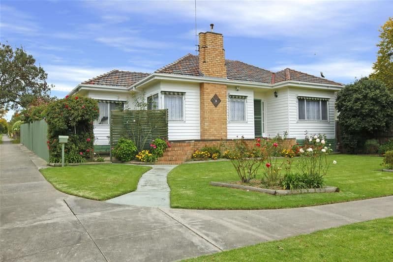 8 Ladd Street, WATSONIA VIC 3087, Watsonia - Image 1