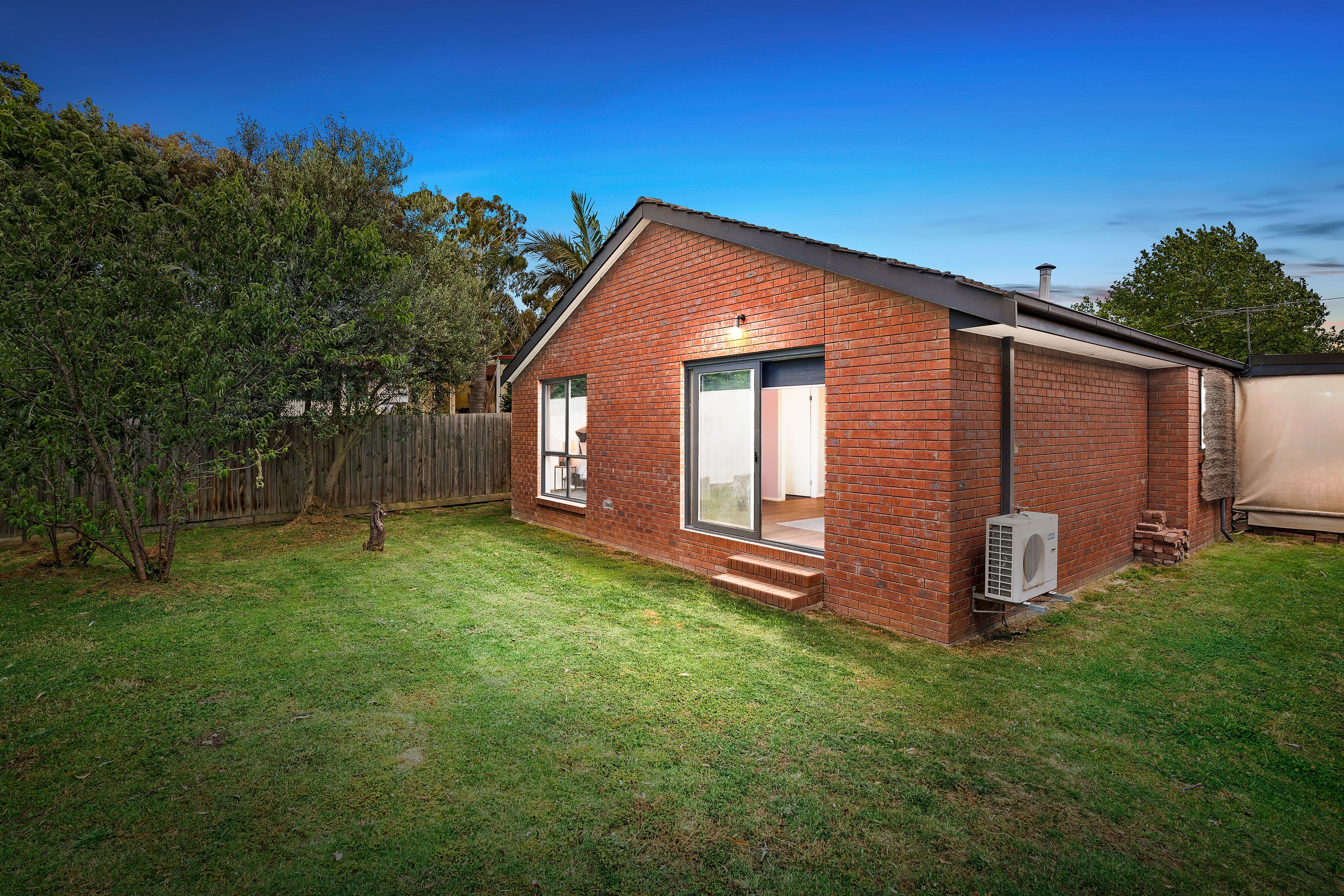 10/23 Hallam Street, Quarry Hill VIC 3550, Quarry Hill - Thumbnail 2