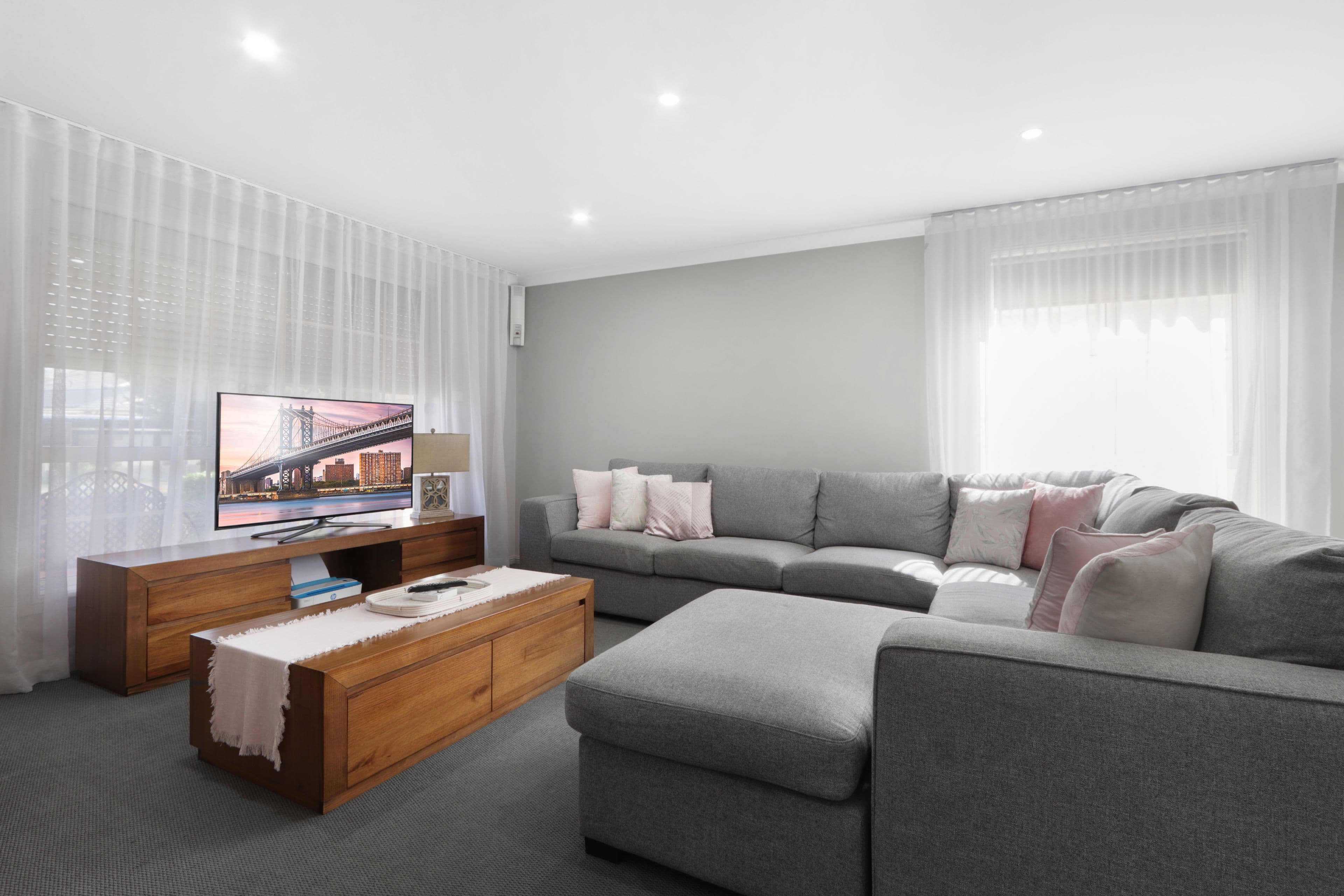 23 Greenway Drive, West Hoxton NSW 2171, West Hoxton - Thumbnail 3