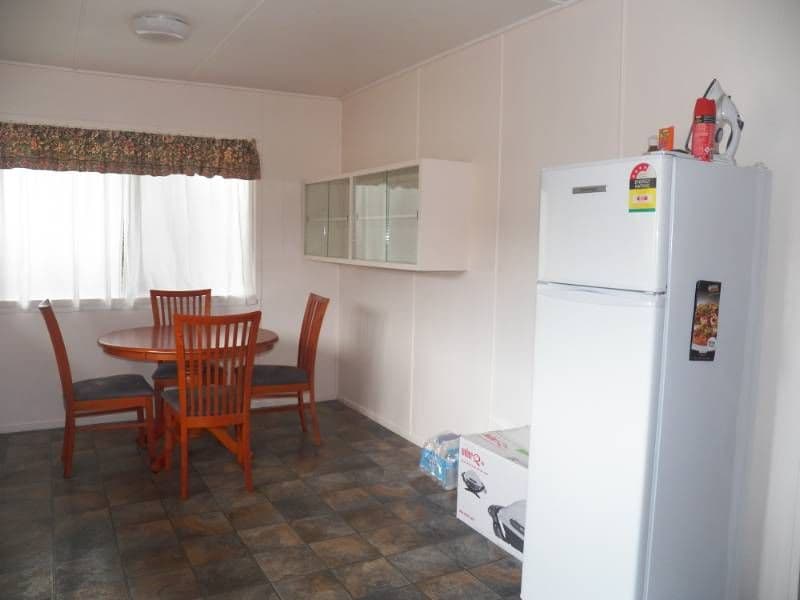 14 Brisbane Street, BARNEY POINT QLD 4680, Barney Point - Thumbnail 4