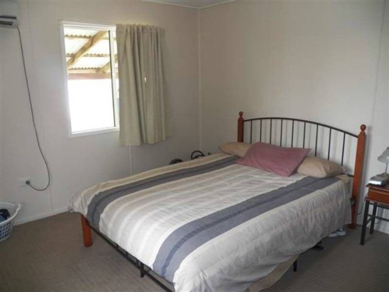14 Brisbane Street, BARNEY POINT QLD 4680, Barney Point - Thumbnail 5