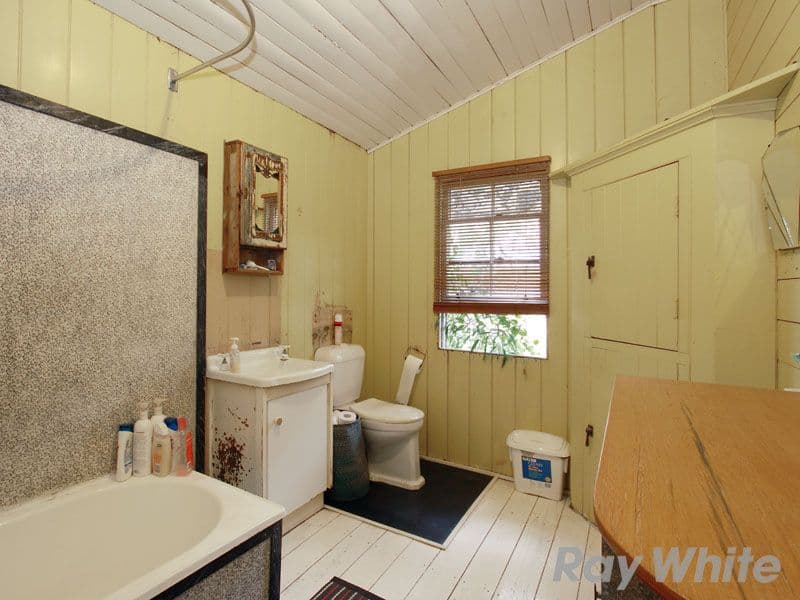 17 Ruth Street, WILSTON QLD 4051, Wilston - Thumbnail 6