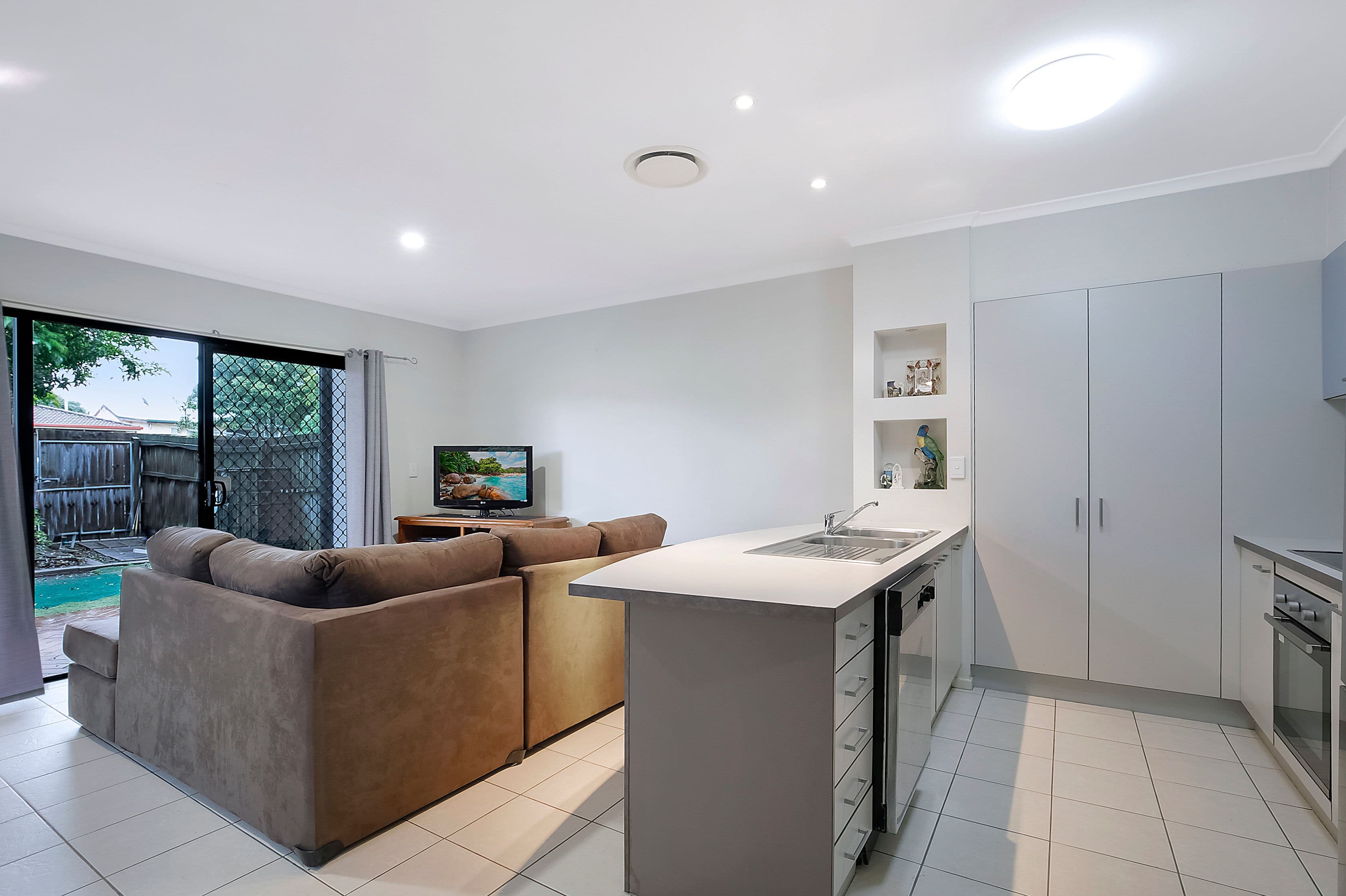 82 Mein Street, Scarborough QLD 4020, Scarborough - Thumbnail 3