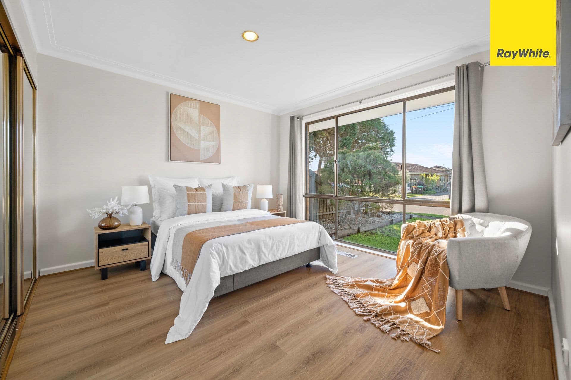 17 Milverton Street, Melton VIC 3337, Melton - Thumbnail 2