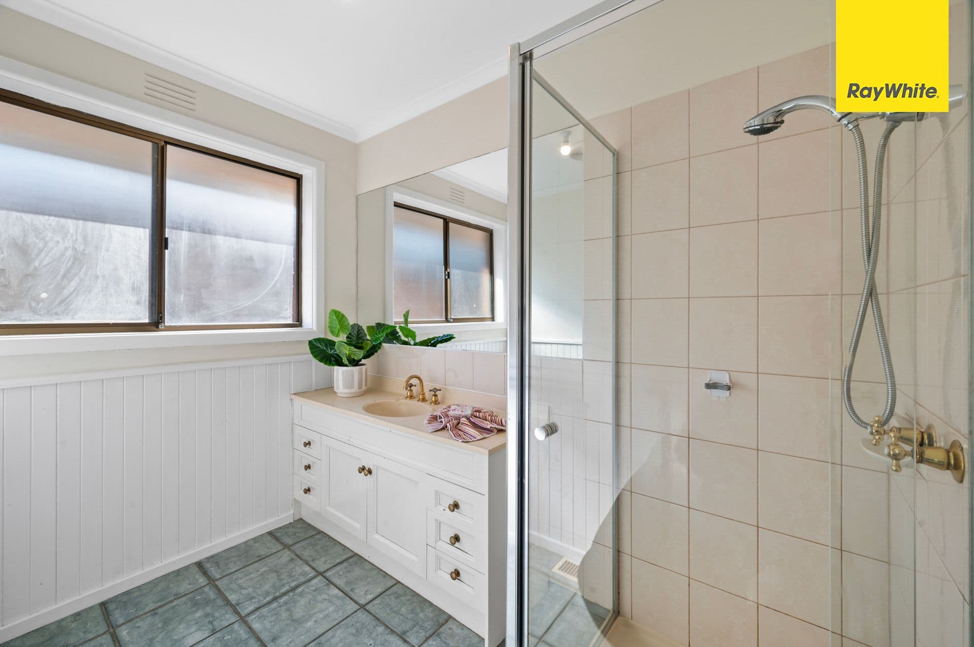 17 Milverton Street, Melton VIC 3337, Melton - Thumbnail 7
