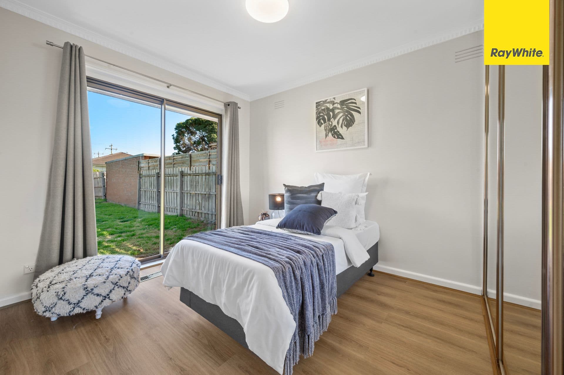 17 Milverton Street, Melton VIC 3337, Melton - Thumbnail 8