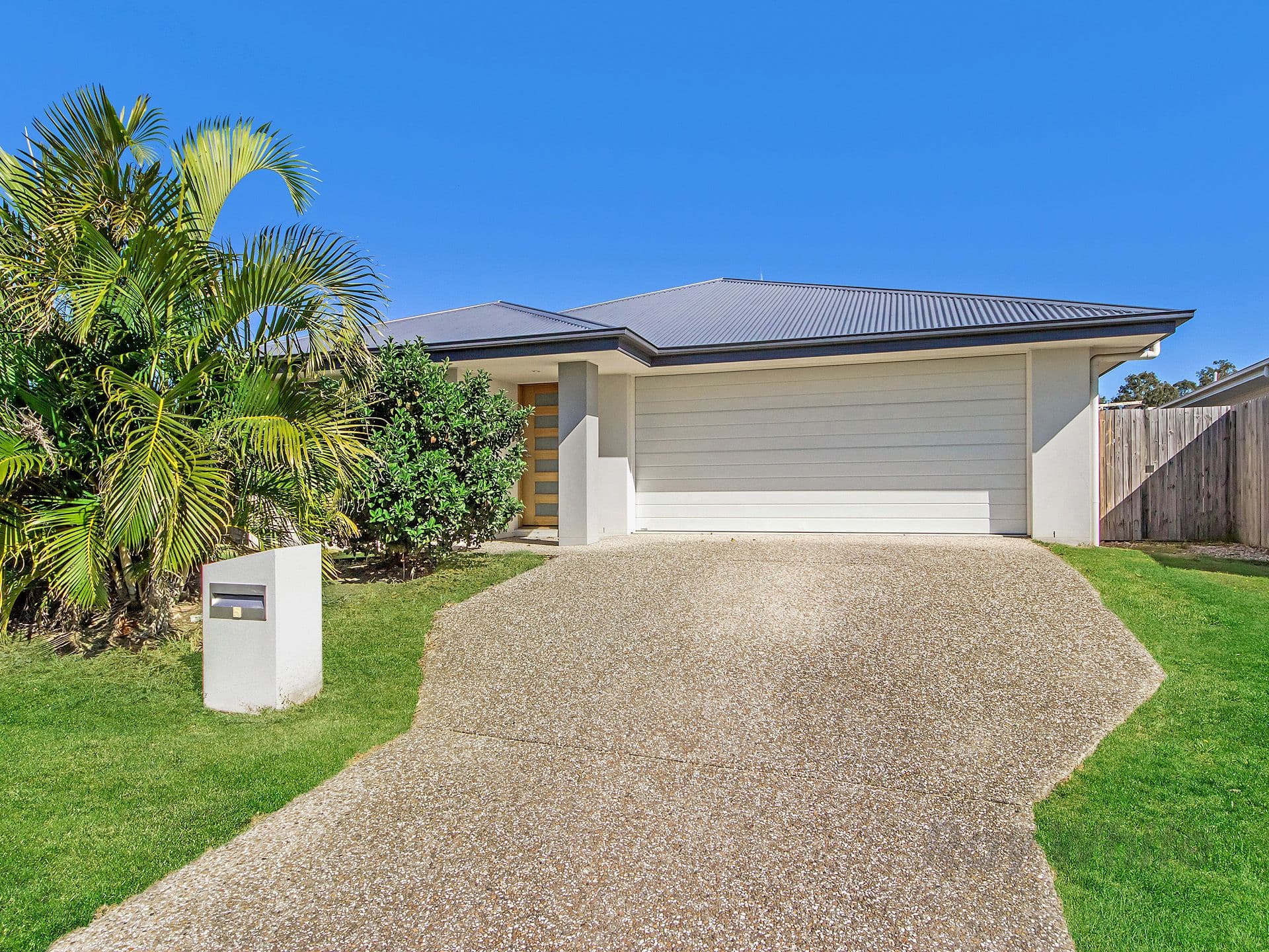 5 Sugar Gum Place, Ormeau QLD 4208, Ormeau - Thumbnail 2