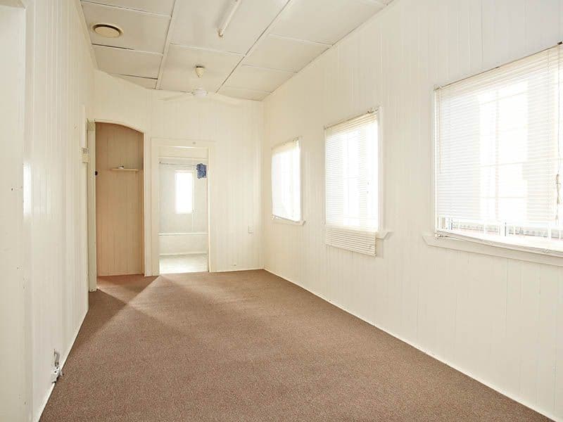 41 STAFFORD Street, BOOVAL QLD 4304, Booval - Thumbnail 2