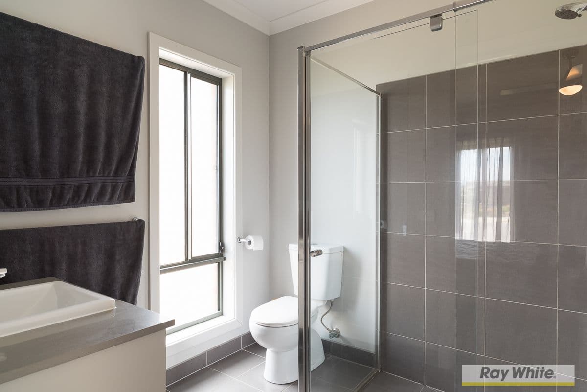 21 Waterview Rise, Cowes VIC 3922, Cowes - Thumbnail 8