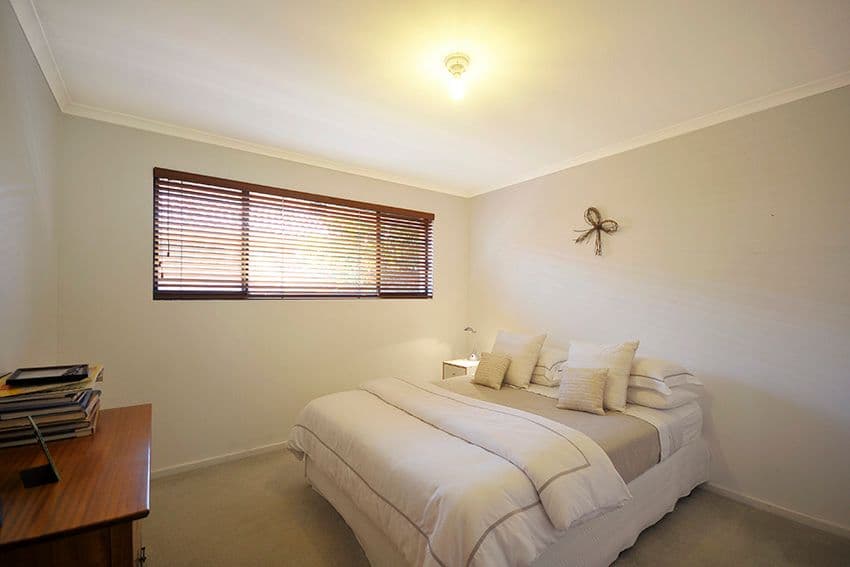 9 Pilot Court, Mermaid Waters QLD 4218, Mermaid Waters - Thumbnail 8