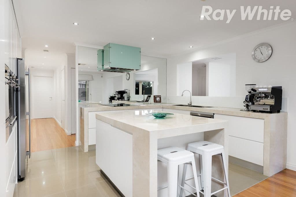 12 Amethyst Walk, Bundoora VIC 3083, Bundoora - Thumbnail 3