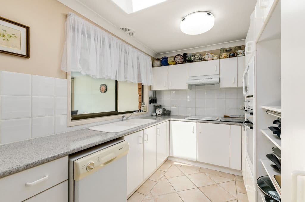 21 Goolagong Circuit, Mount Warrigal NSW 2528, Mount Warrigal - Thumbnail 4
