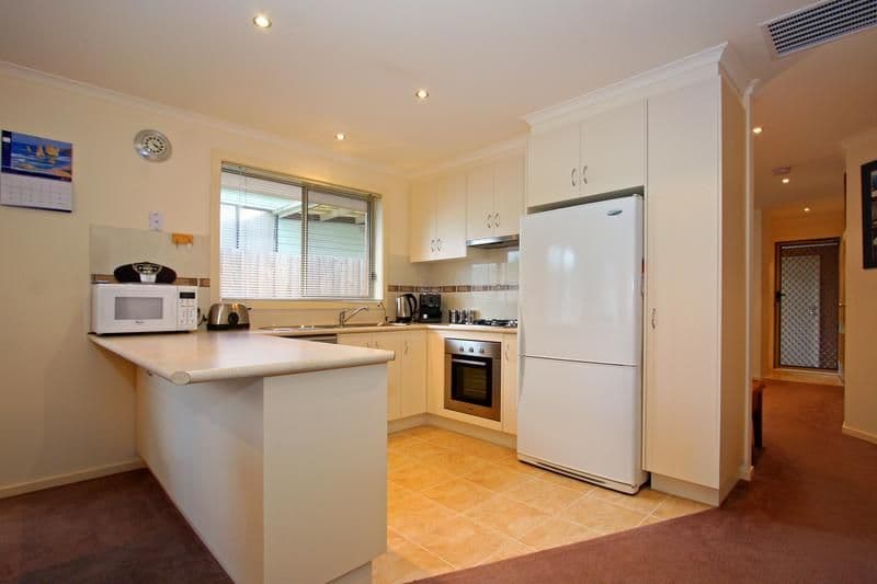 125 First Avenue, ROSEBUD VIC 3939, Rosebud - Thumbnail 3