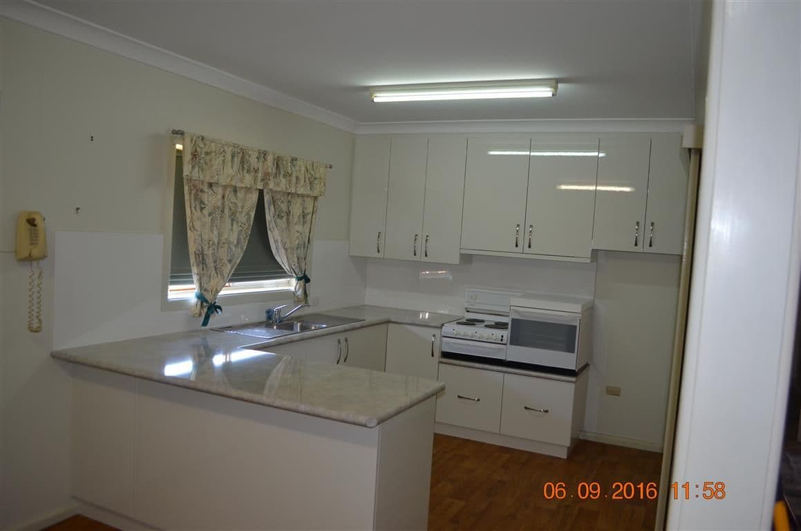 85 Broughton Street, Tumut - Thumbnail 3