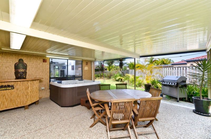 42 Baekea Drive, ELANORA QLD 4221, Elanora - Image 1