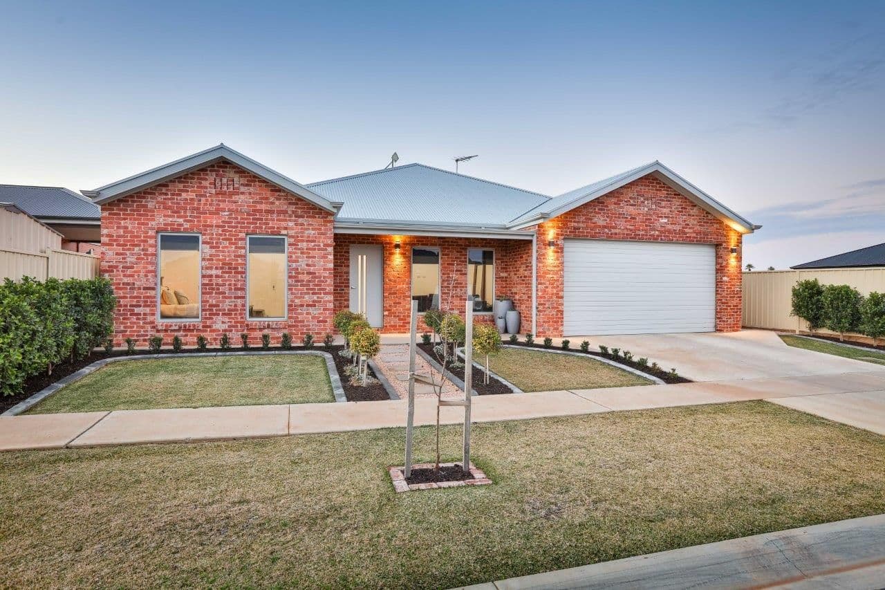 2 Kensington Court, Irymple VIC 3498, Irymple - Image 1
