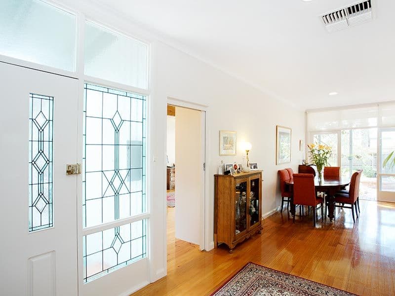 4 Clifton Street, BLACKBURN VIC 3130, Blackburn - Thumbnail 4